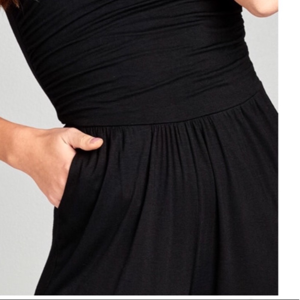 TUBE TOP JUMPSUIT IN BLACK - Picture 5 of 6